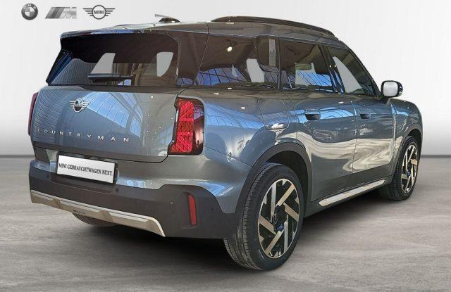 MINI Mini C Favoured Countryman