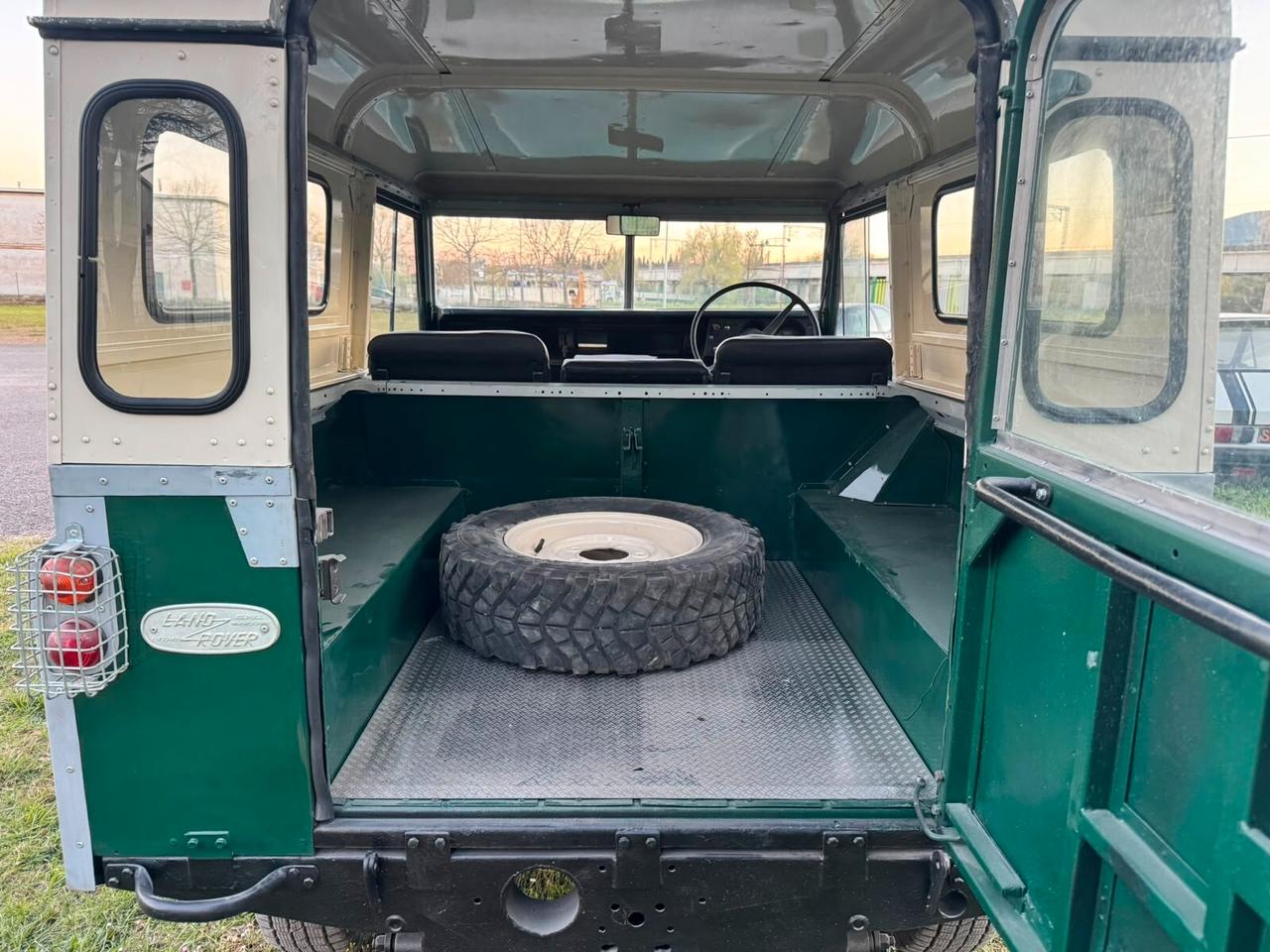 Land Rover Series III autocarro 2.3 diesel RHD