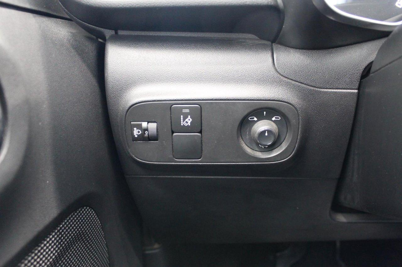 Citroen C3 1.2 puretech SHINE PLUS NAVI 82 Cv.