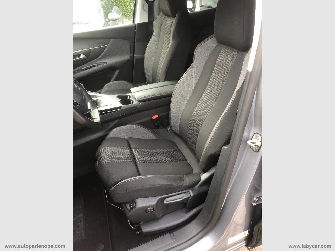 PEUGEOT 3008 BlueHDi 130 S&S Business