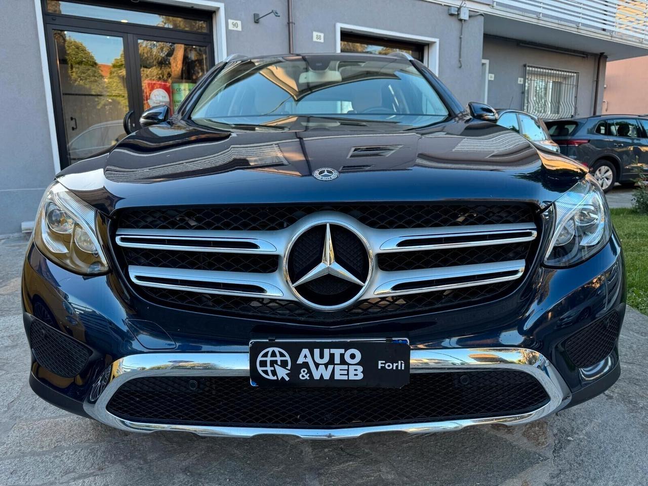 MERCEDES GLC 250 D 4MATIC SPORT