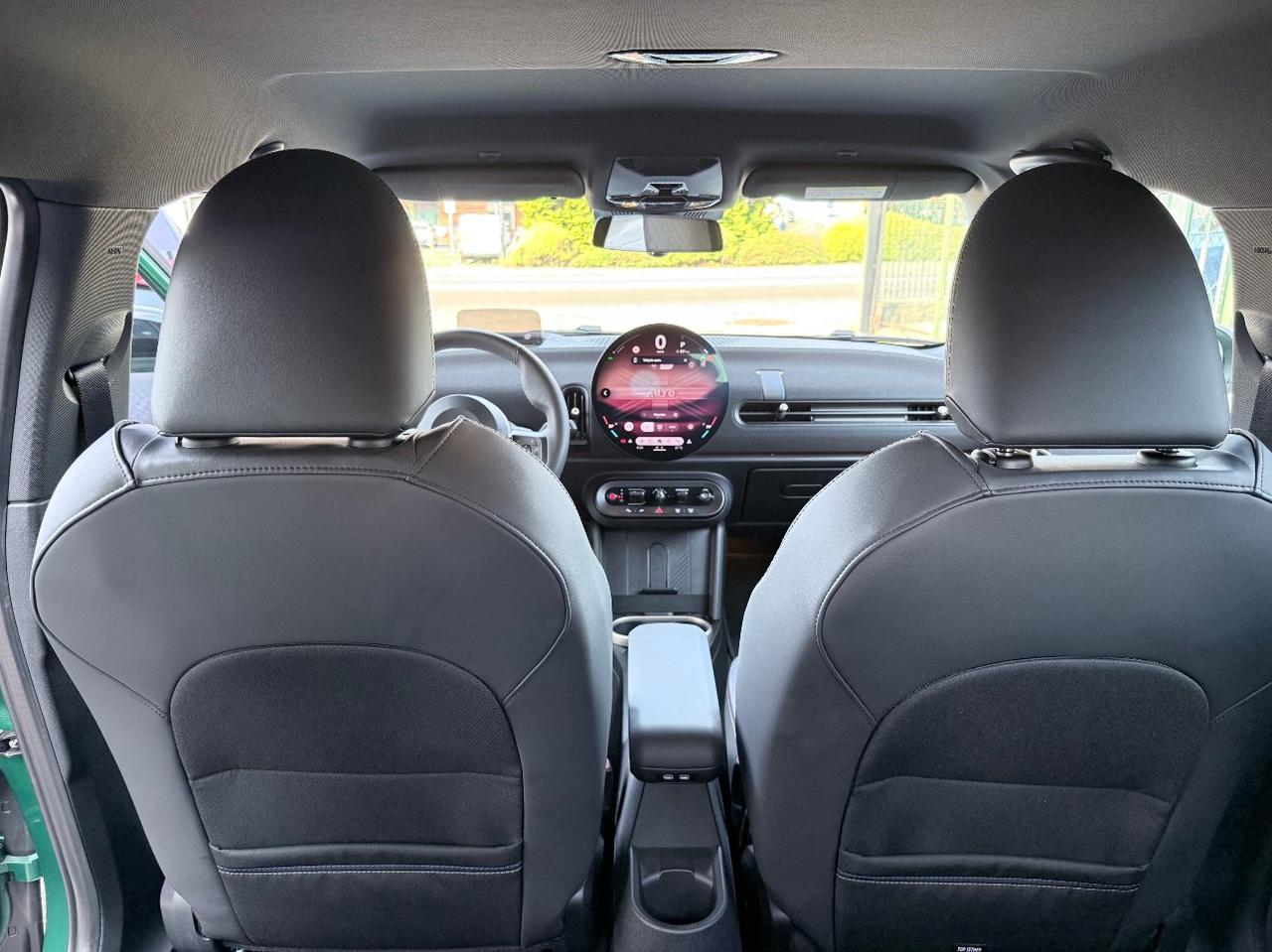 Mini Cooper 5 Porte C Favoured 1.5 Auto Favoured
