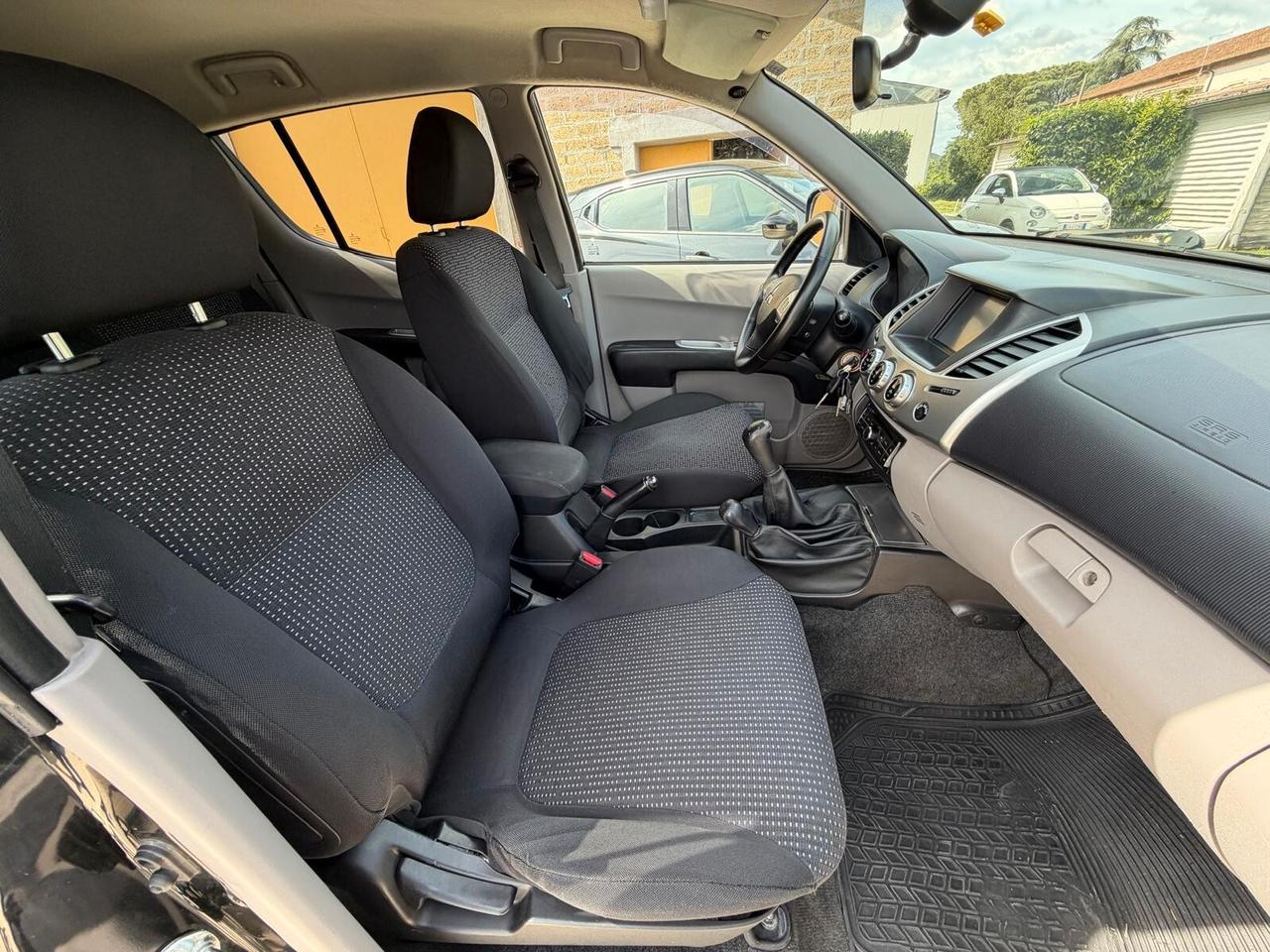 Mitsubishi L200 Gancio Traino Perfetto Full Optional