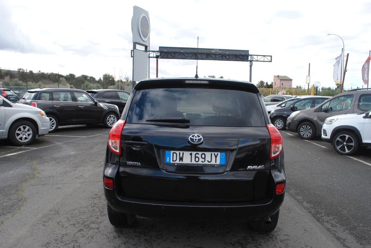 TOYOTA RAV 4 2.2 D-4D 136 CV