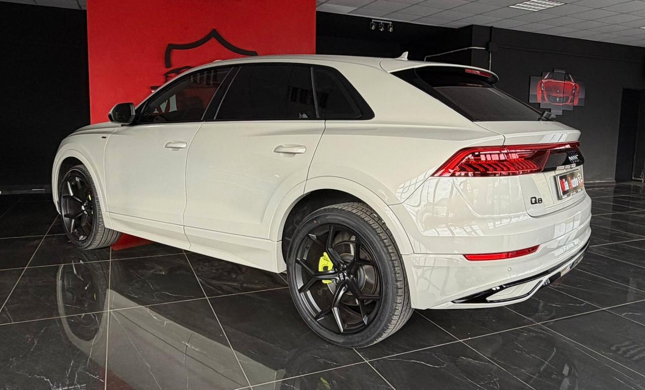 Audi Q8 45 TDI quattro tiptronic Sport