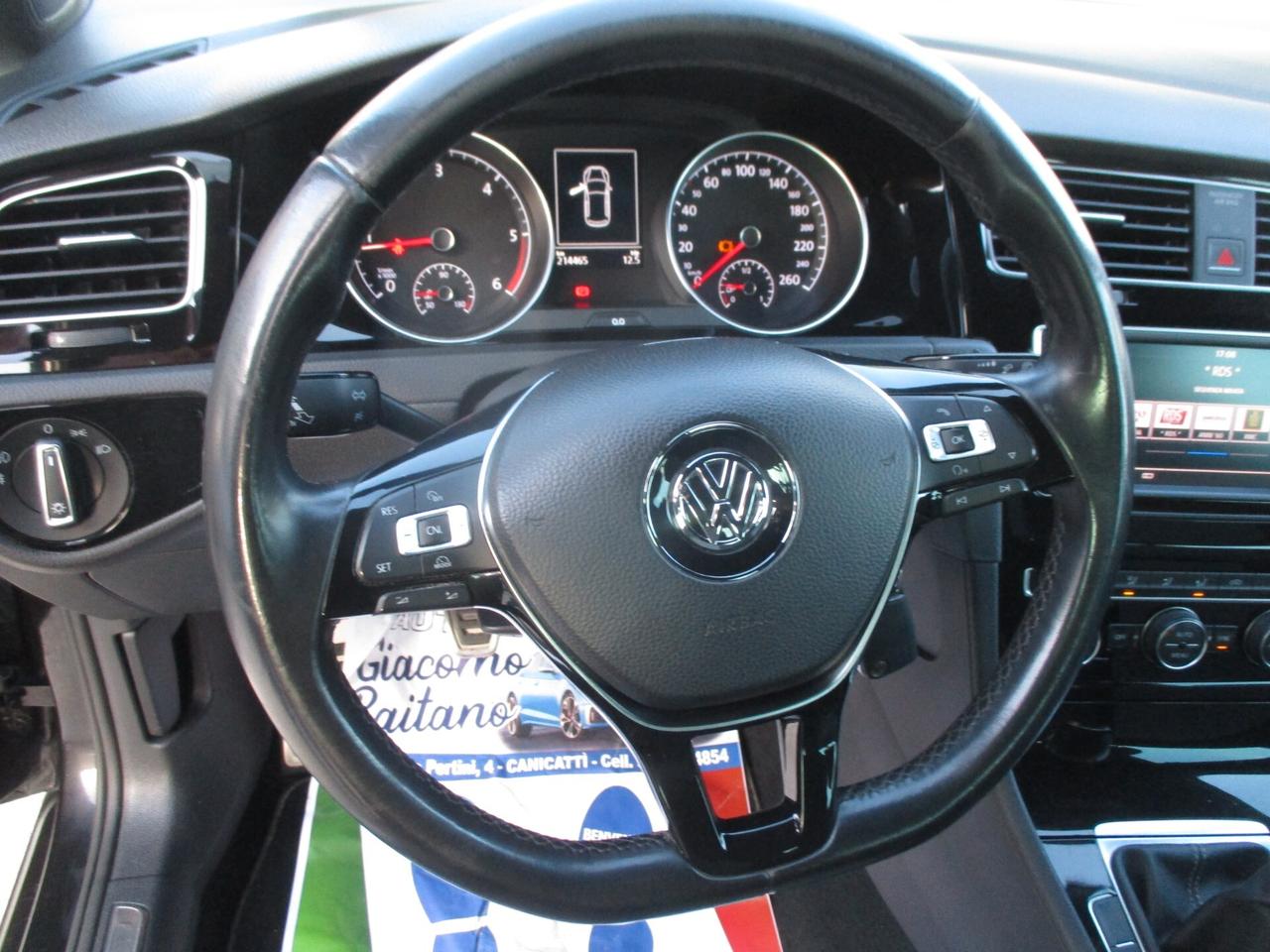 Volkswagen Golf 7.5 1.6 TDI R-LINE FULL OPTIONAL 2018