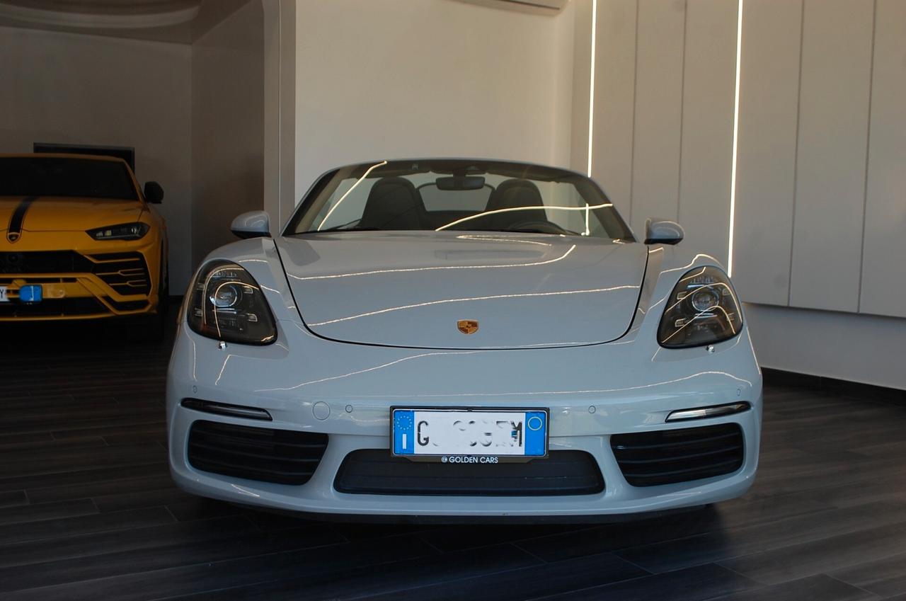 Porsche Boxster 718 2.0 300CV pdk Spyder Pelle Navi Led USB Lega