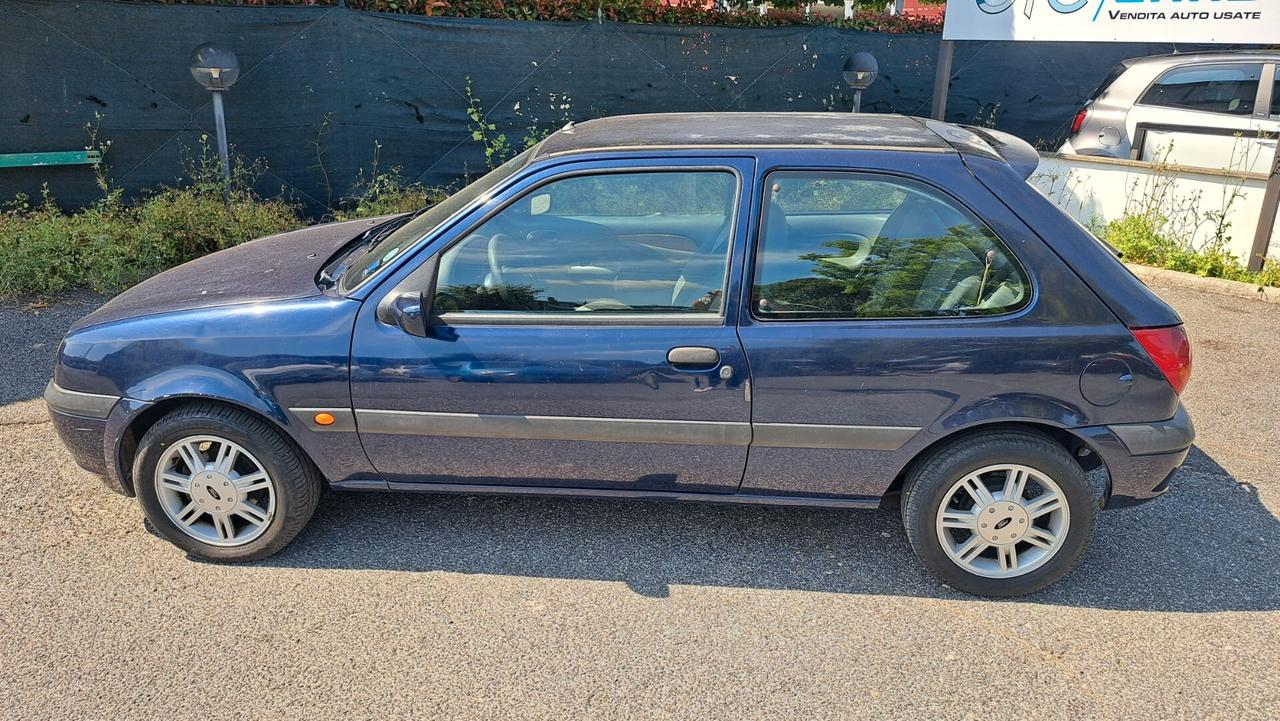Ford Fiesta 1.2 BENZINA - 82500 KM