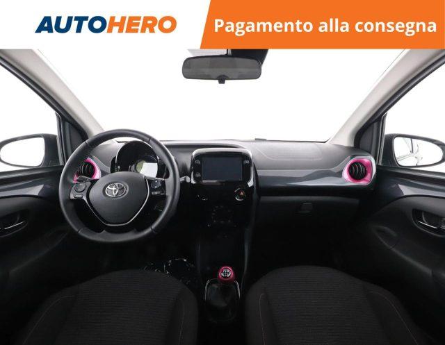 TOYOTA Aygo Connect 1.0 VVT-i 72 CV 5 porte x-wave grey