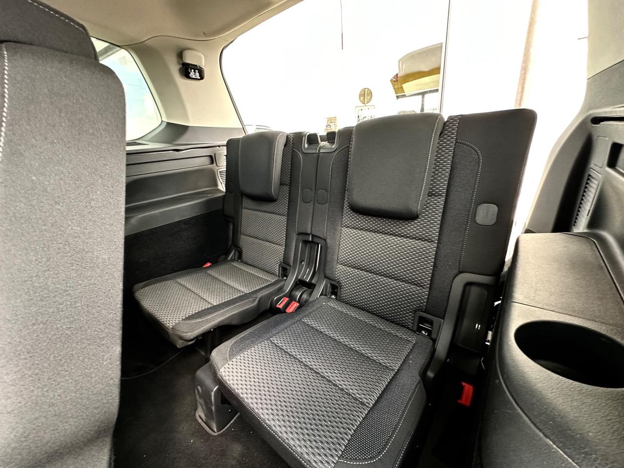 Volkswagen Touran 2.0 TDI 150 CV SCR DSG Business BlueMotion 7 POSTI