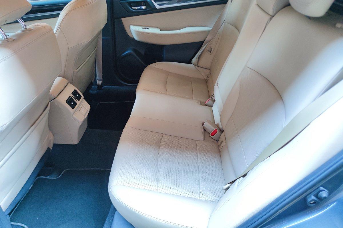 SUBARU Outback 2.5i Lineartronic Premium