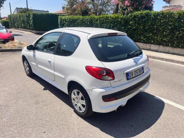 PEUGEOT 206 Plus 1.1 60CV 3p. X Line
