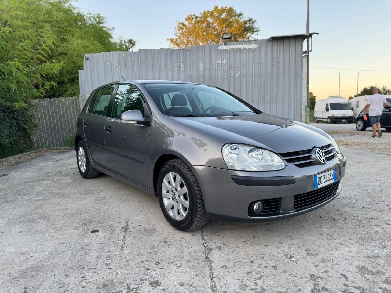 Volkswagen Golf 1.9 TDI DPF 4mot. 5p. Sportline