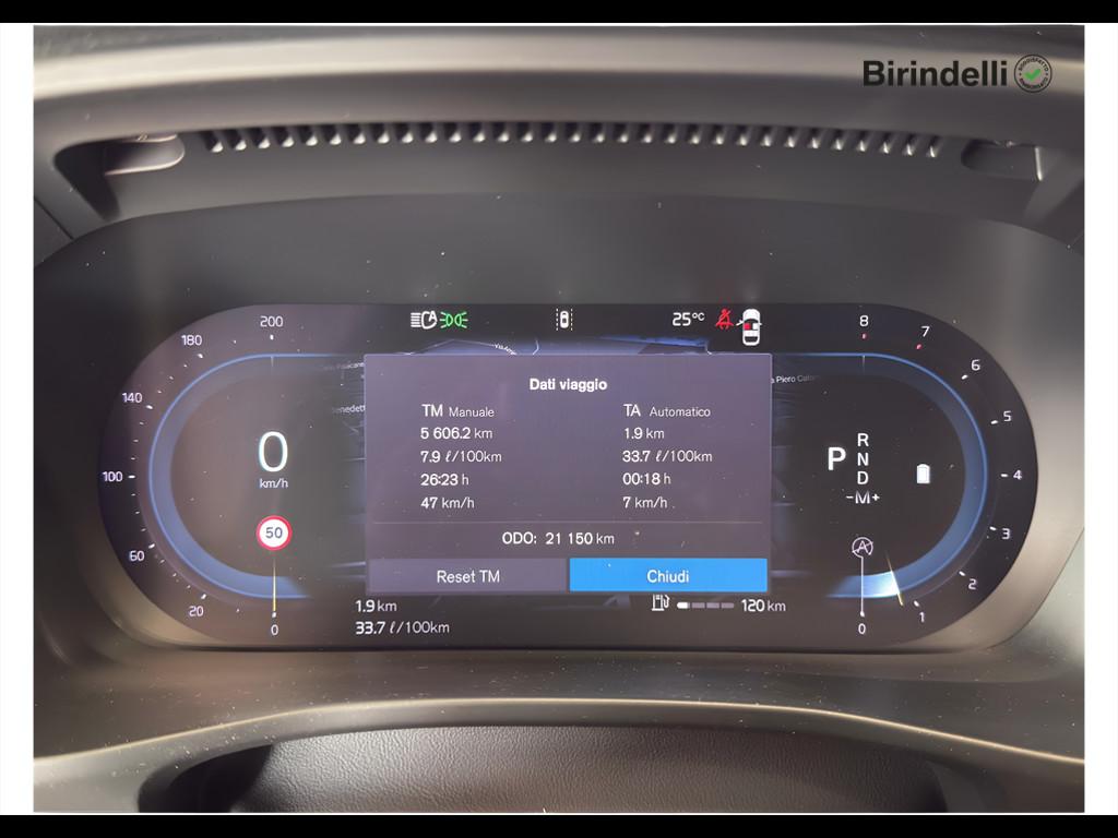 VOLVO XC40 (2017-->) - XC40 B3 automatico Ultra Black Edition