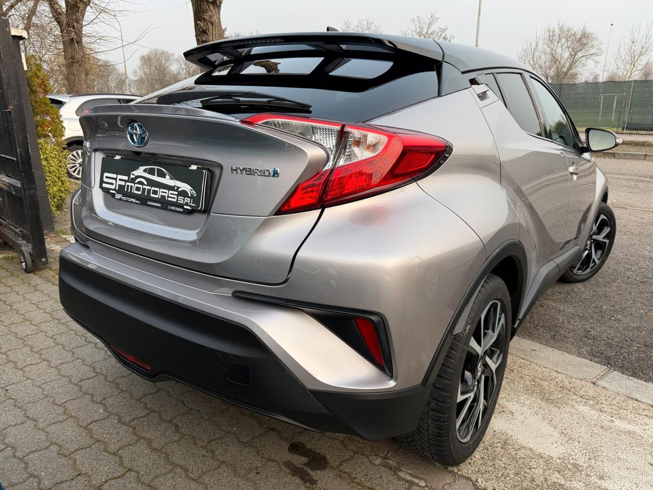 Toyota C-HR 1.8 Hybrid E-CVT Lounge