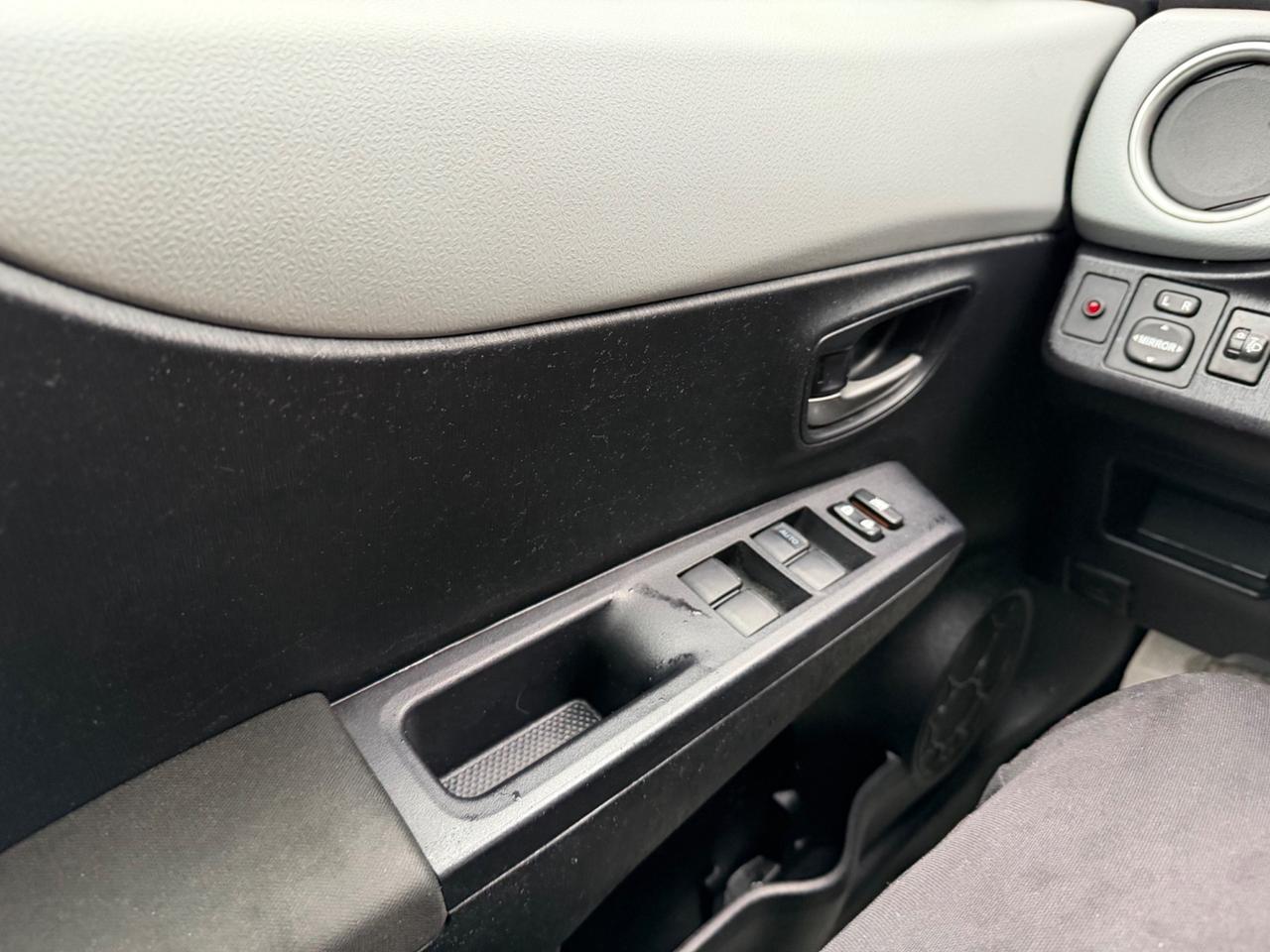 Toyota Yaris 1.5 Hybrid 5 porte Lounge