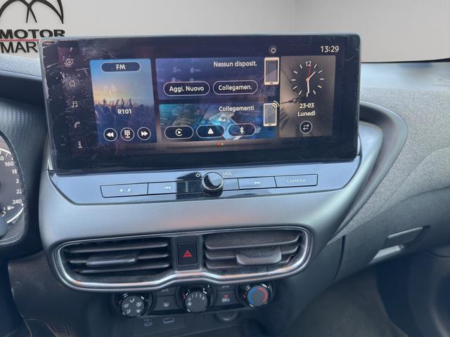 Nissan Juke 1.0 DIG-T Acenta DCT