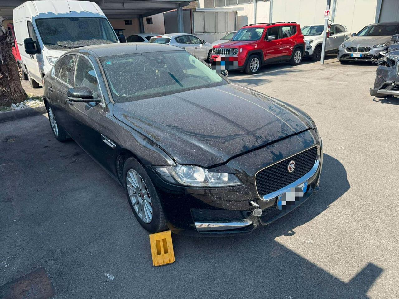 Jaguar XF 2.0 D 180 CV Prestige-2019
