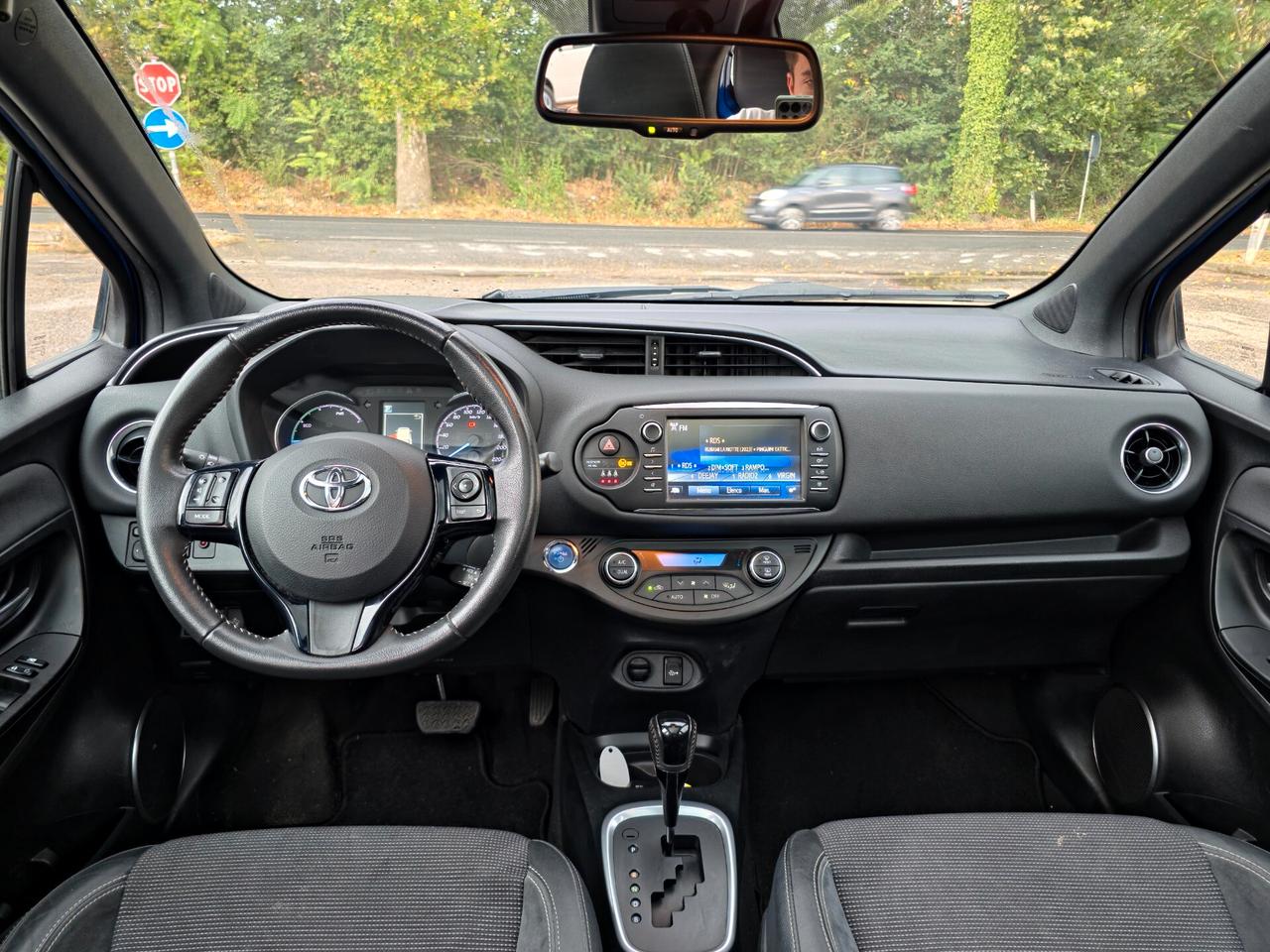Toyota Yaris 1.5 Hybrid 5 porte Trend White Edition E6B Automatica NEO 2017
