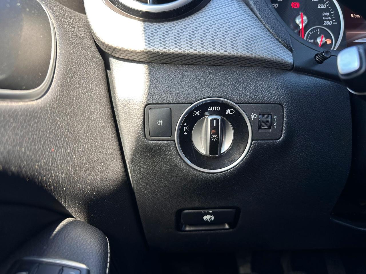 Mercedes-benz B 180 d Business