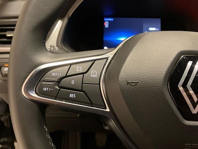 RENAULT Captur 1.0 TCe Techno