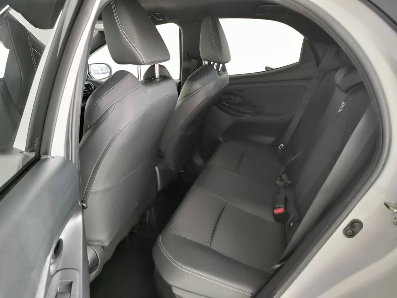 TOYOTA Yaris IV 2020 - Yaris 1.5h Style