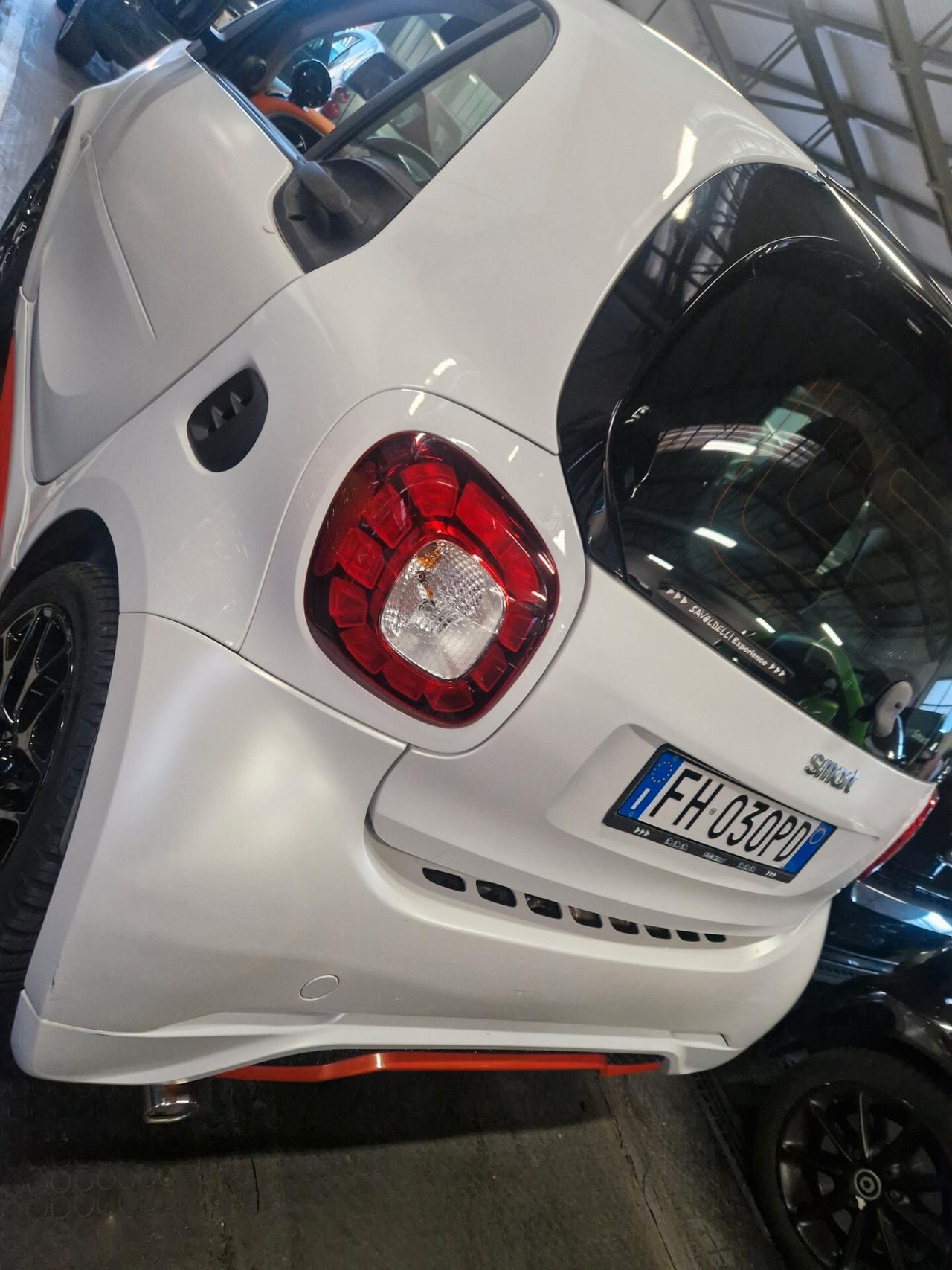 Urbanrunner turbo 90cv solo 47000km navi full LED