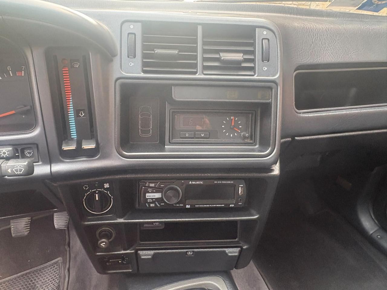 Ford Sierra 4p 2.0 Cosworth c/clima 4x4