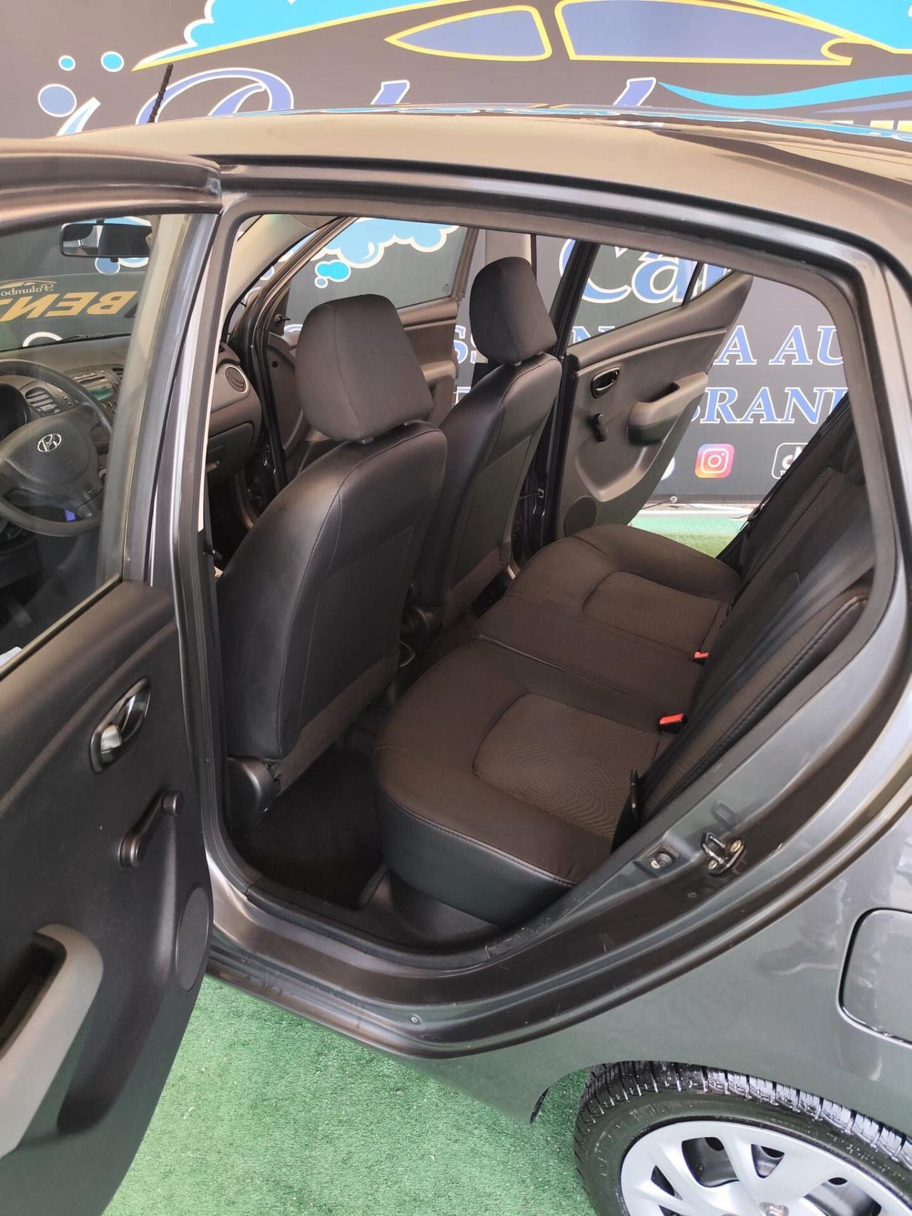 Hyundai i10 1.1 12V Fiorucci Soft Top