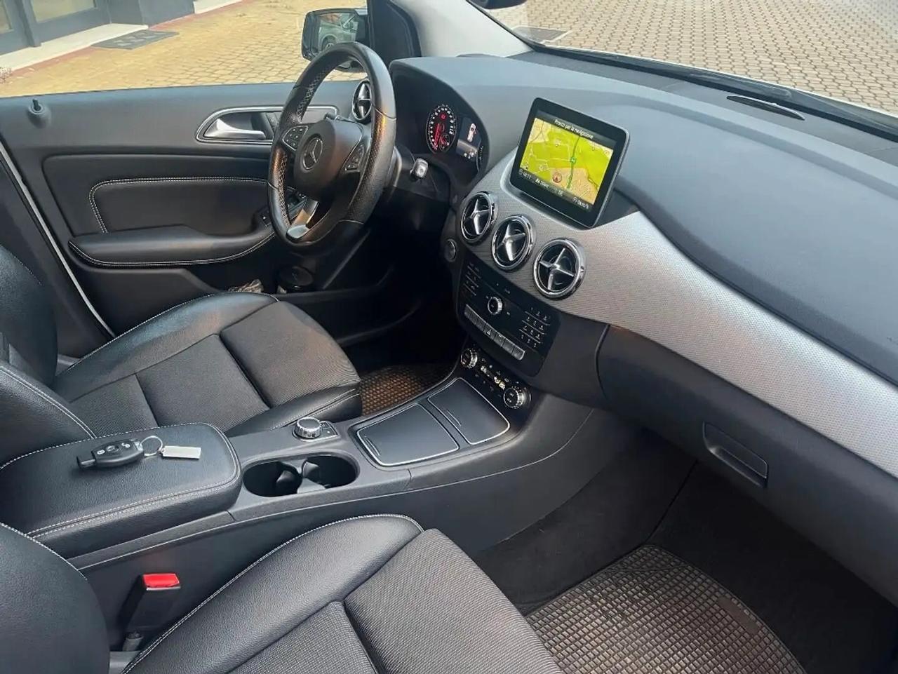Mercedes-benz B 200 d Automatic Sport