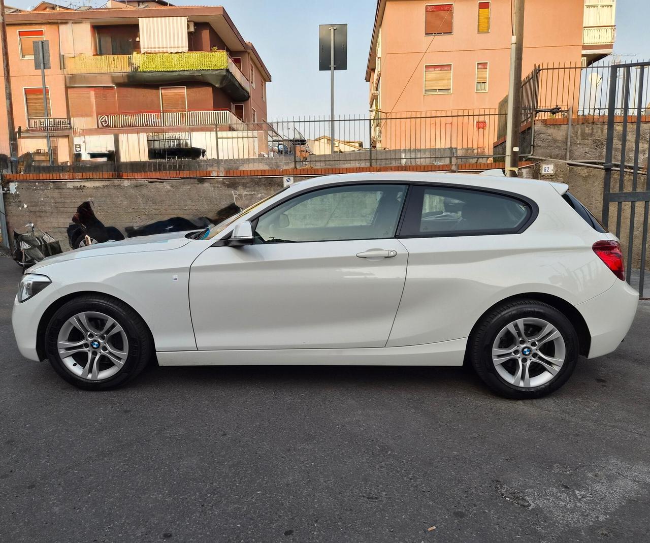 Bmw 114 114d 5p. Sport