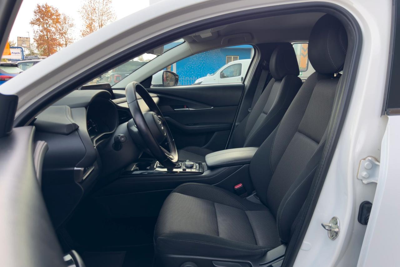 Mazda CX-30 2.0L e-Skyactiv-G M Hybrid 2WD Evolve