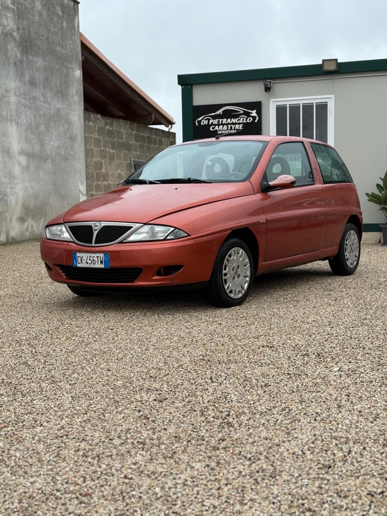 Lancia Y 1.2i cat LS