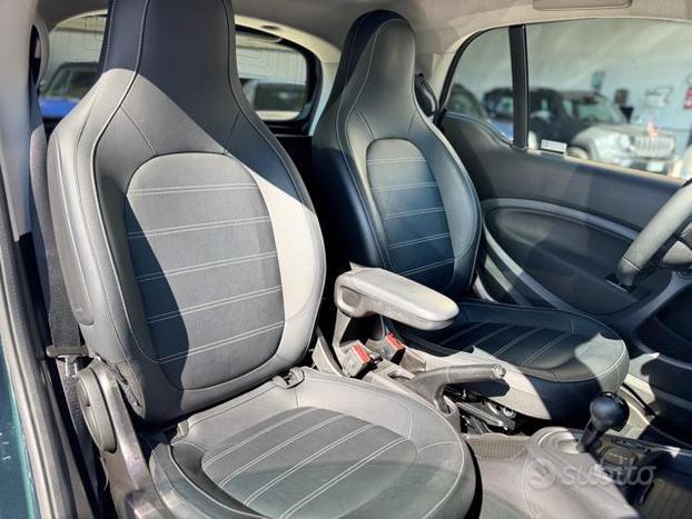 SMART ForTwo EQ Racingreen PARI AL NUOVO