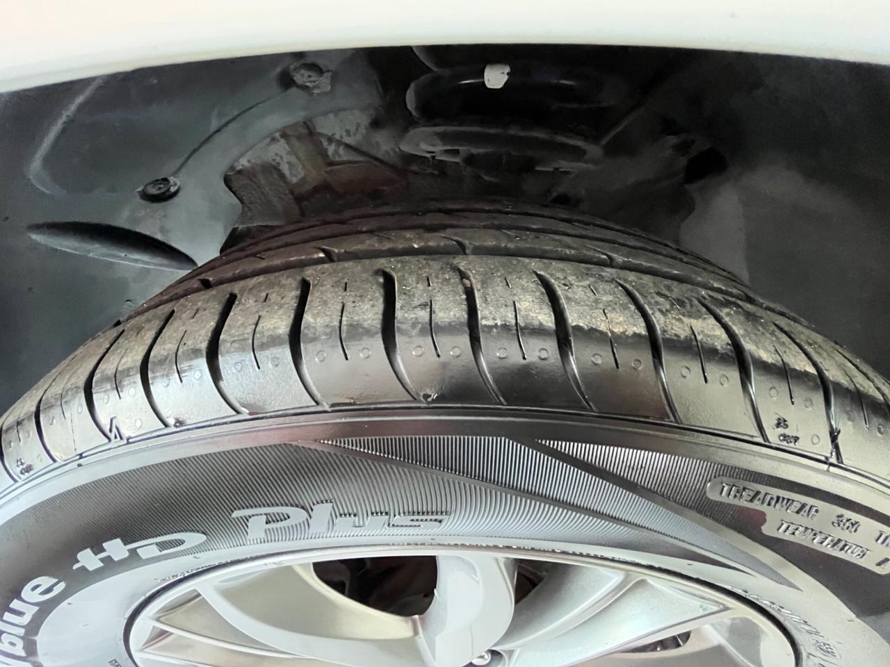 HYUNDAI IX35 1.7 CRDi 2WD LED + PELLE