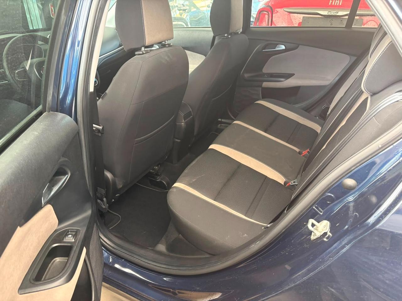 Fiat Tipo 1.6 Mjt S&S DCT SW Lounge