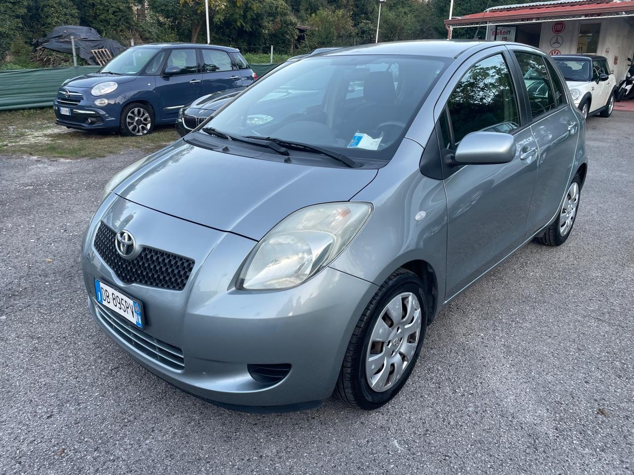 Toyota Yaris 1.3 gpl