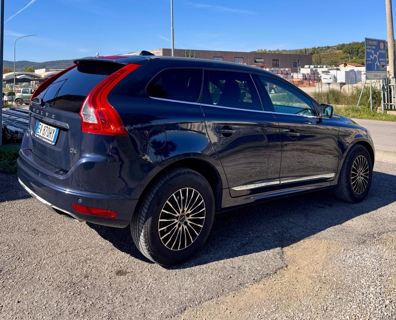Volvo XC 60 XC60 D4 Geartronic R-design Momentum