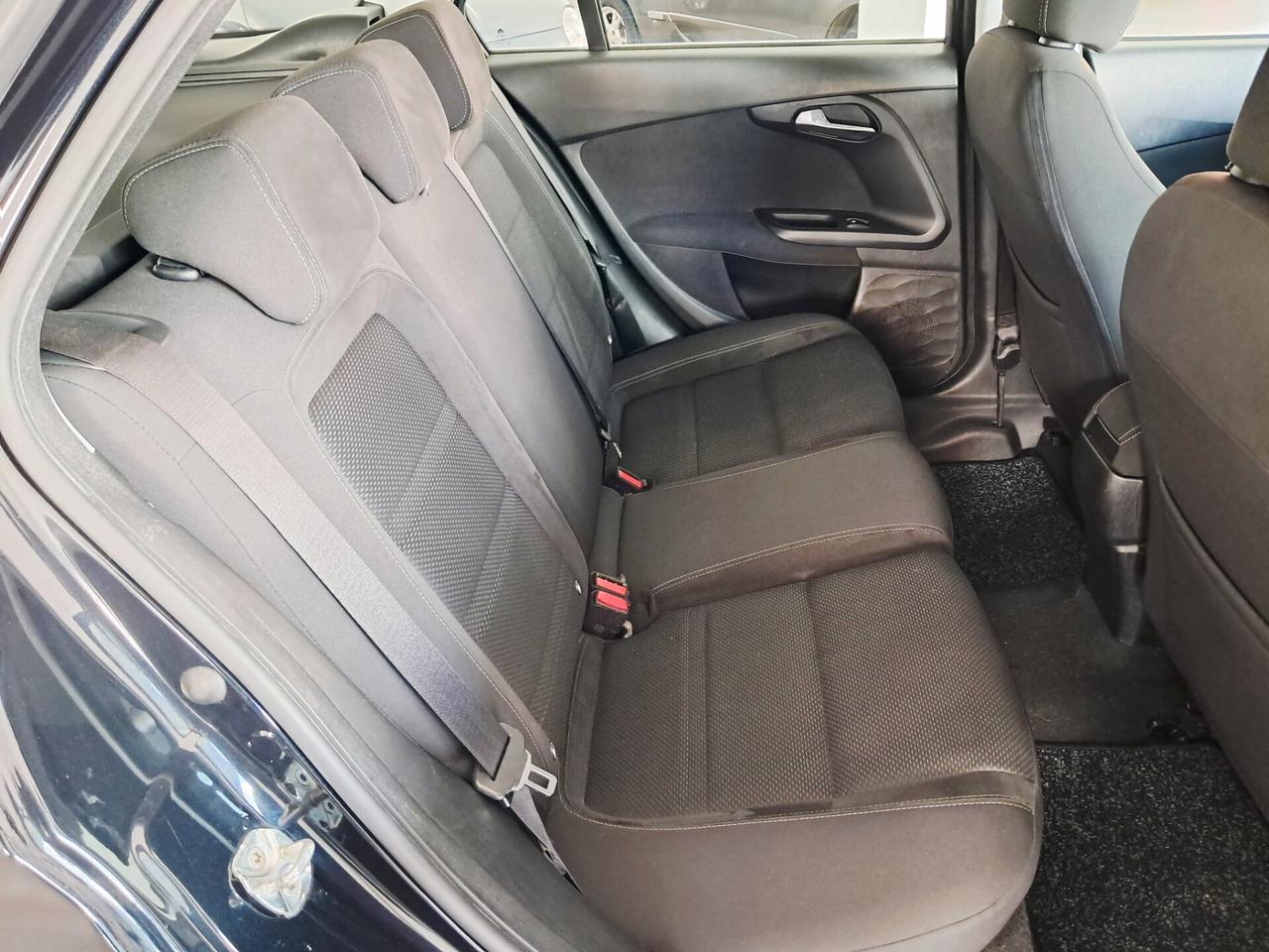 Fiat Tipo 1.6 Mjt S&S SW Lounge