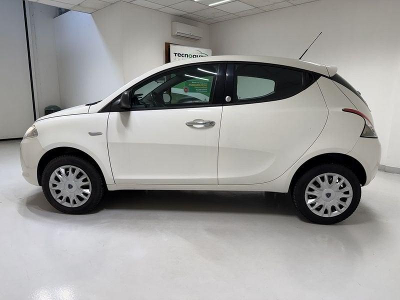 Lancia Ypsilon Ypsilon 0.9 TwinAir 85 CV 5 porte Metano Ecochic Gold