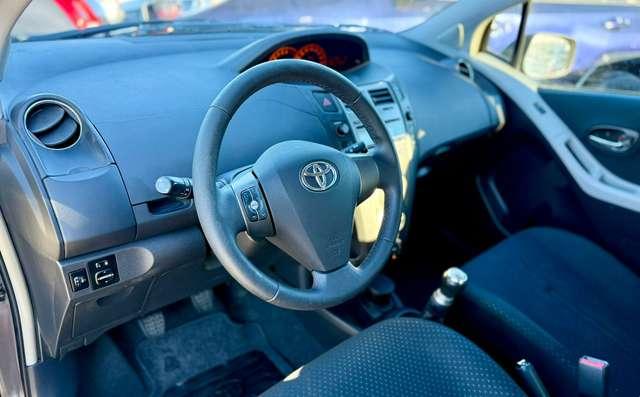 Toyota Yaris 5p 1.0 Sol my10