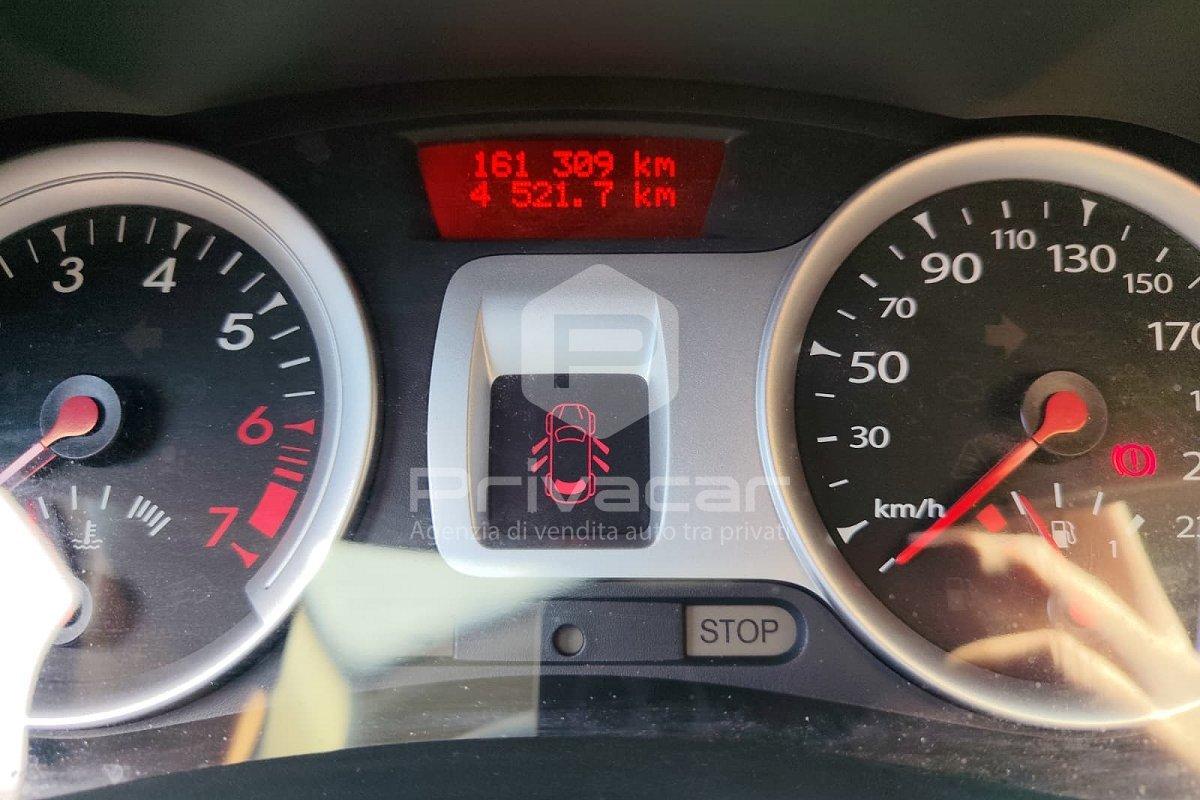 RENAULT Clio 1.2 16V 5 porte Dynamique