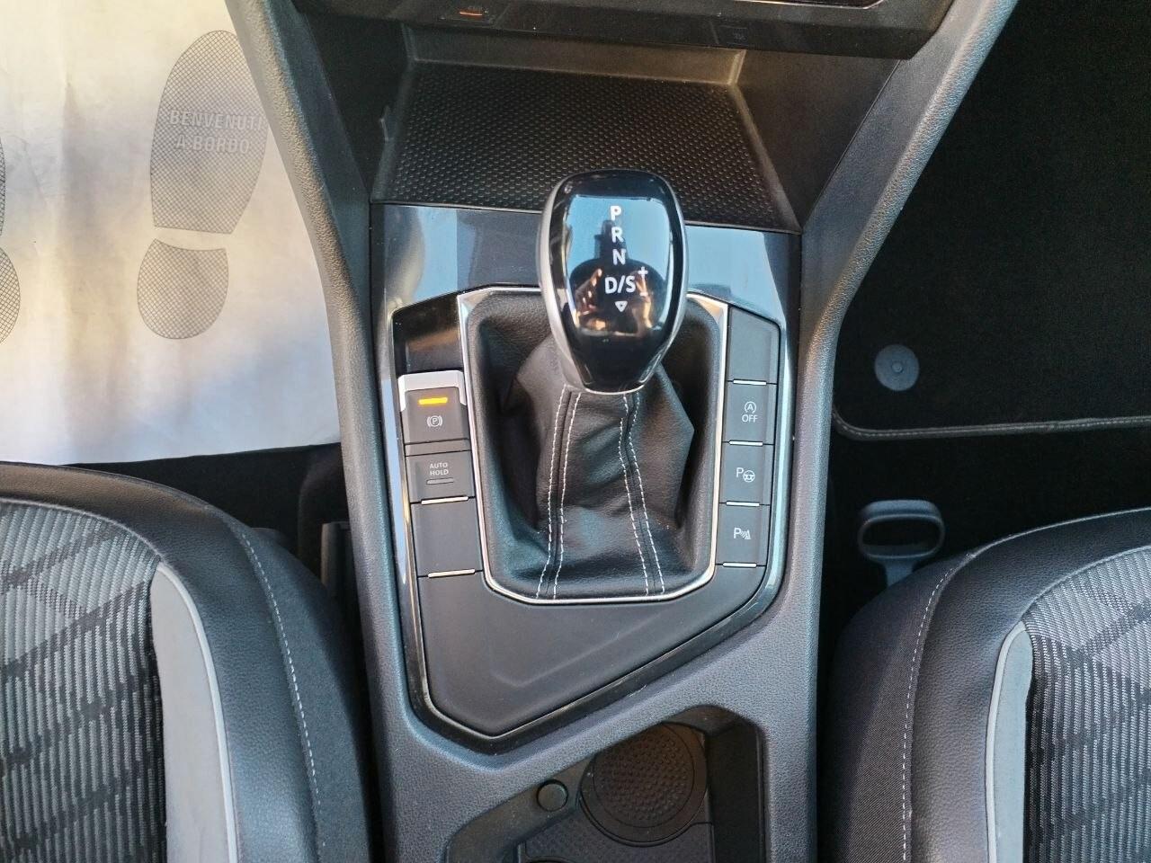 Volkswagen Tiguan 2.0 TDI 150 CV SCR DSG R-Line