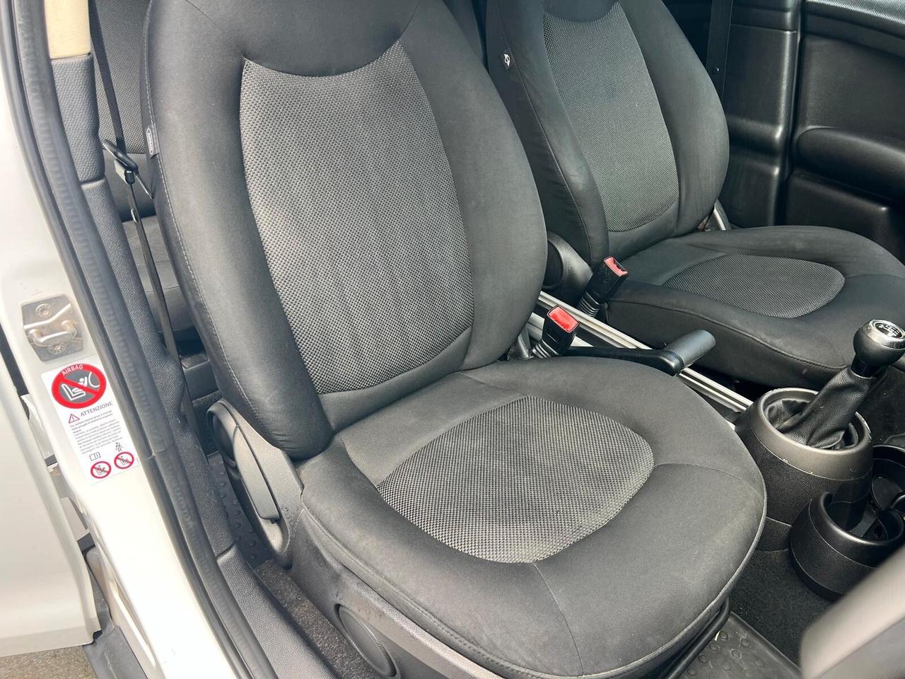 MINI COUNTRYMAN ONE D 1.6 NEOPATENTATI