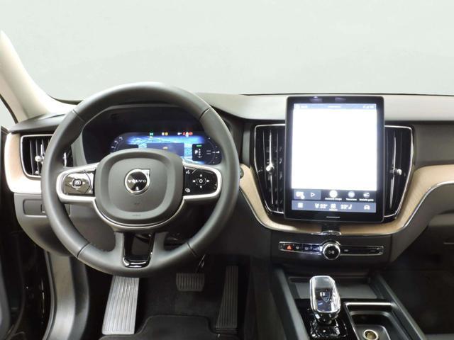 VOLVO XC60 T6 Plug-in hybrid AWD autom. Plus Dark Aziendale
