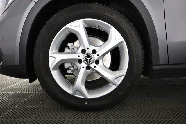 MERCEDES-BENZ CLA sse GLA GLA 180 Sport