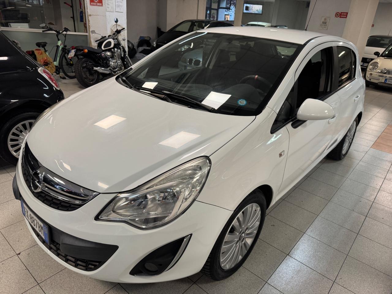Opel Corsa 1.2 85CV 5 porte GPL-TECH Elective