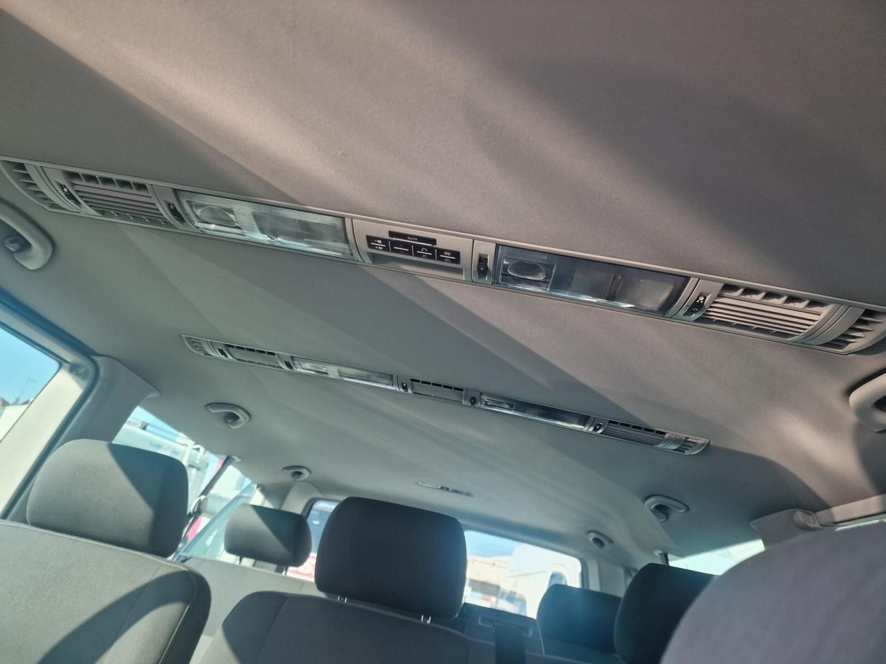 Volkswagen Transporter 2.0 TDI 140CV PC Kombi