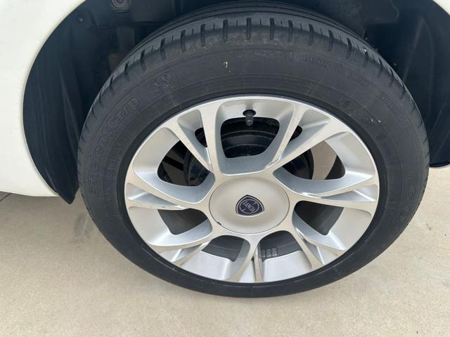 LANCIA Ypsilon 1.3 MJT 95 CV 5P. S&S Elefantino