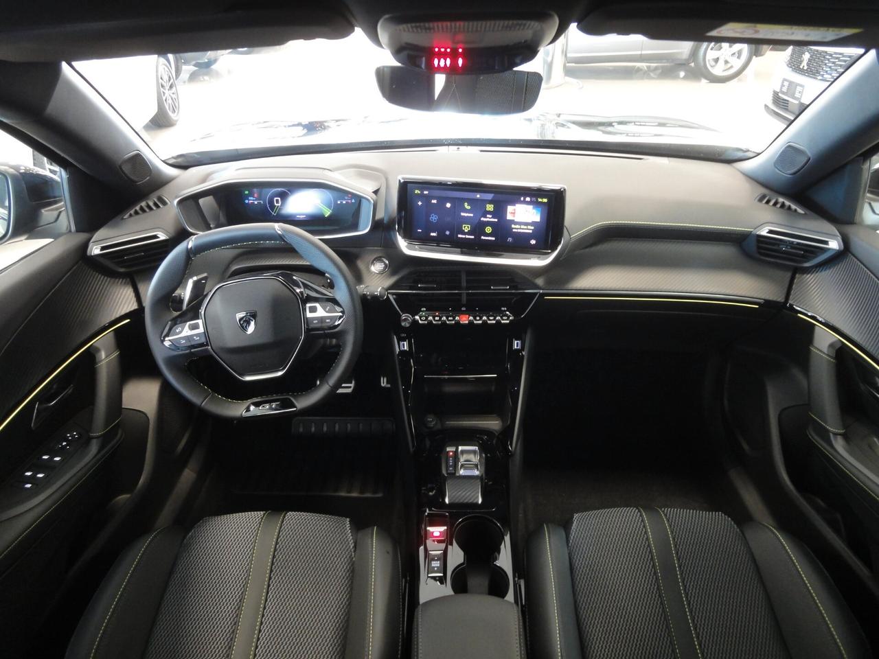 Peugeot 2008 BlueHDi 130 S&S EAT8 GT